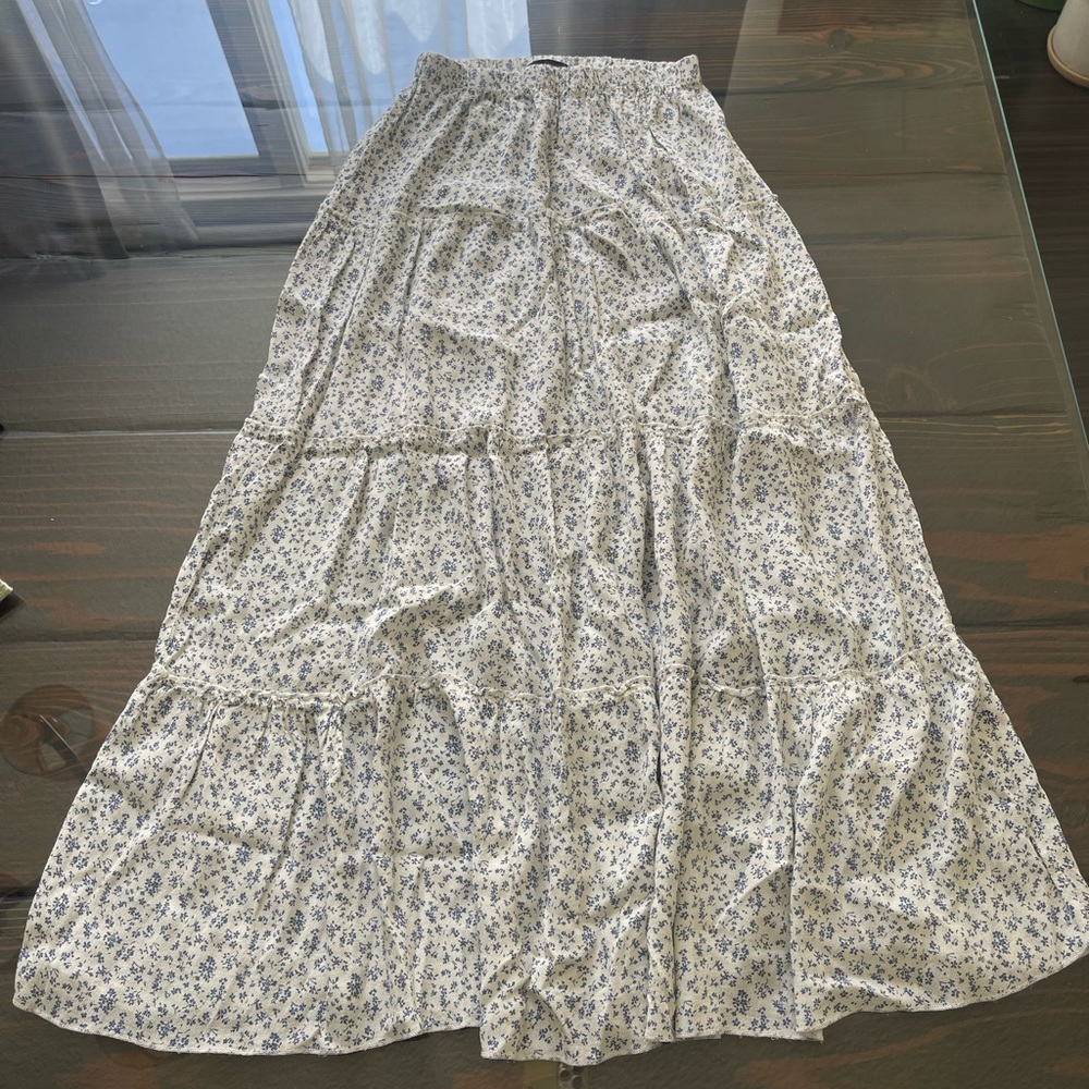 Brandy Melville maxi skirt